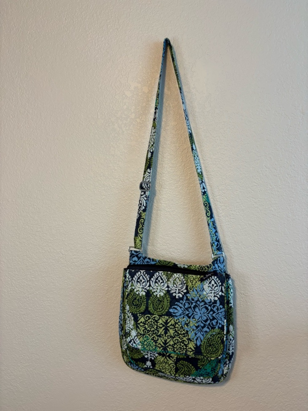 Vera Bradley Mailbag Crossbody Purse CARIBBEAN SEA 11 x 12 x 2.5